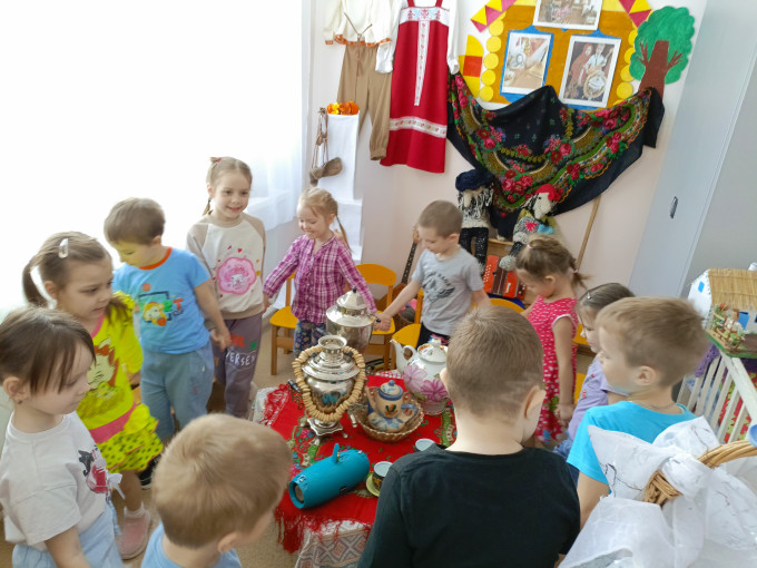 Народный праздник - Масленица. Народный праздник - Масленица.